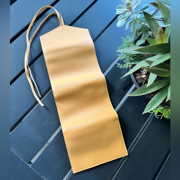 Glassladder The KatherineTech Organizer Roll vegan leather NWOT - Picture 2 of 9